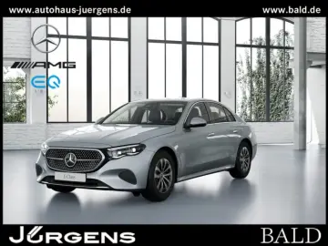 MERCEDES-BENZ E 220 d Mercedes-Avantgarde Pano Digital Distr