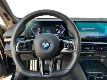 BMW 530e Limousine 360  HEAD-UP SITZBELÜFT RFK HIFI