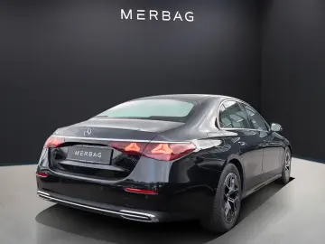 MERCEDES-BENZ E 200 Limousine AUT SpurH SpurW Teilled.