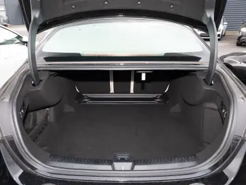 MERCEDES-BENZ E 200 Limousine AUT SpurH SpurW Teilled.