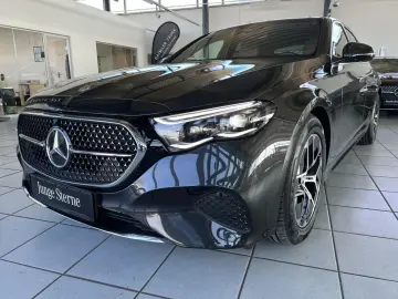 MERCEDES-BENZ E 220 d Avantgarde Standhz AHK Burmester 360