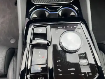 BMW 550e xDrive M Sportpaket   GARANTIE-bis-11.2029