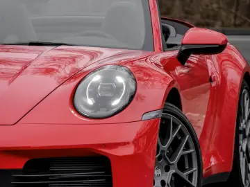 Porsche 992 911 Carrera Cabriolet Sportabgas