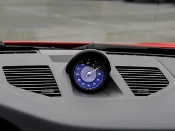 Porsche 992 911 Carrera Cabriolet Sportabgas