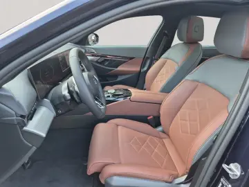 BMW 550e xDrive M Sport   GARANTIE-bis-11.2029