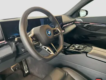 BMW 550e xDrive Limousine M Sport AHK Kamera LED