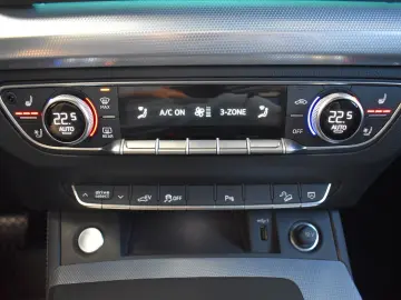 AUDI Q5 Sportb. 50TFSIe Quattro EditionOne S-Line 20