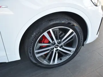 AUDI Q5 Sportb. 50TFSIe Quattro EditionOne S-Line 20