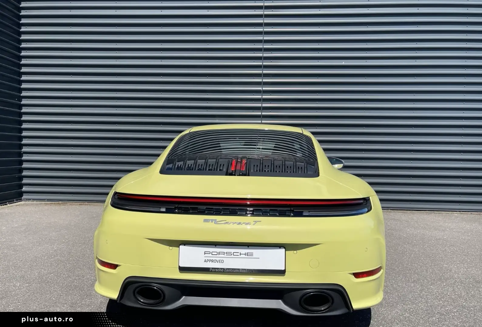 Porsche 992 911 Carrera T Cartagenagelb