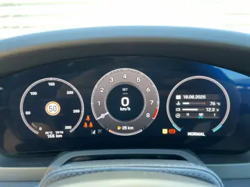 Porsche 992 911 Carrera T Cartagenagelb