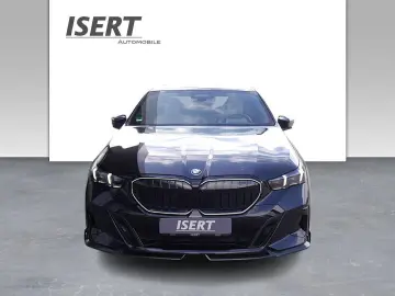 BMW 550e xDrive Lim. M Sport Pro A.  PERFORMANCE B&W