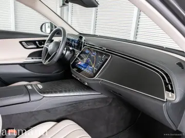 MERCEDES-BENZ E 200 Avantgarde Panorama Leder beige …