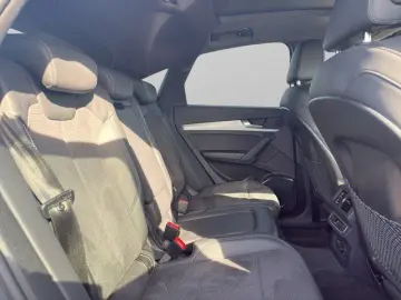 AUDI Q5 Sportback 50 TFSIe quattro S line AHK HUD RFK