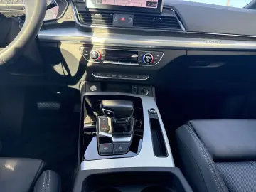 AUDI Q5 Sportback 50 TFSI e quattro S tronic S line E