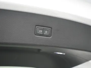 AUDI Q5 Sportback e quattro S line PANO MATRIX LEDER