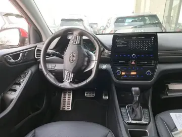 HYUNDAI IONIQ 1.6 GDI Hybrid