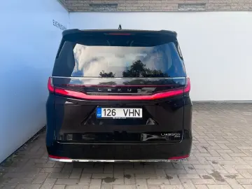 LEXUS LM 350 h Executive