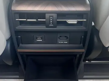 LEXUS LM 350 h Executive