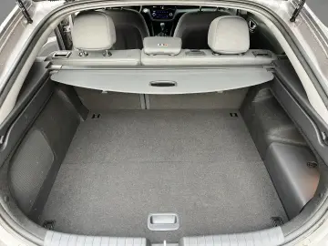 HYUNDAI IONIQ PLUG-IN-Hybrid