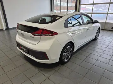 HYUNDAI IONIQ 1.6 GDI
