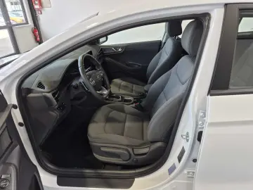 HYUNDAI IONIQ 1.6 GDI