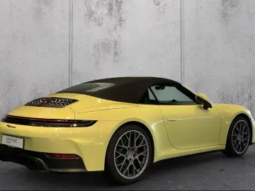 Porsche 992 911 Carrera Cabrio Sportabgas