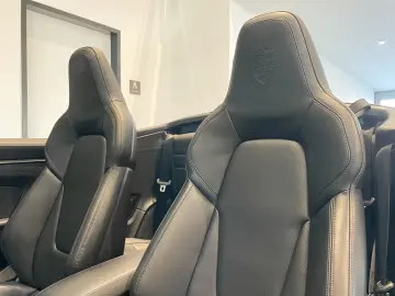 Porsche 992 911 Carrera Cabrio Sportabgas