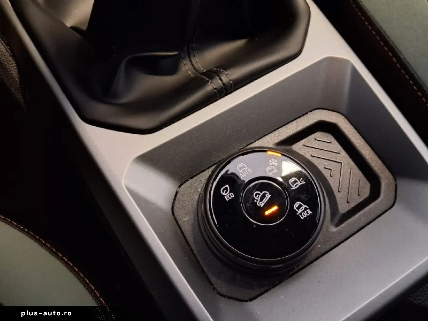 DACIA DUSTER 1.2 TCe MHEV 130CP Extreme 4X4