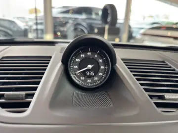 Porsche 992 911 Carrera Sportabgas Surround