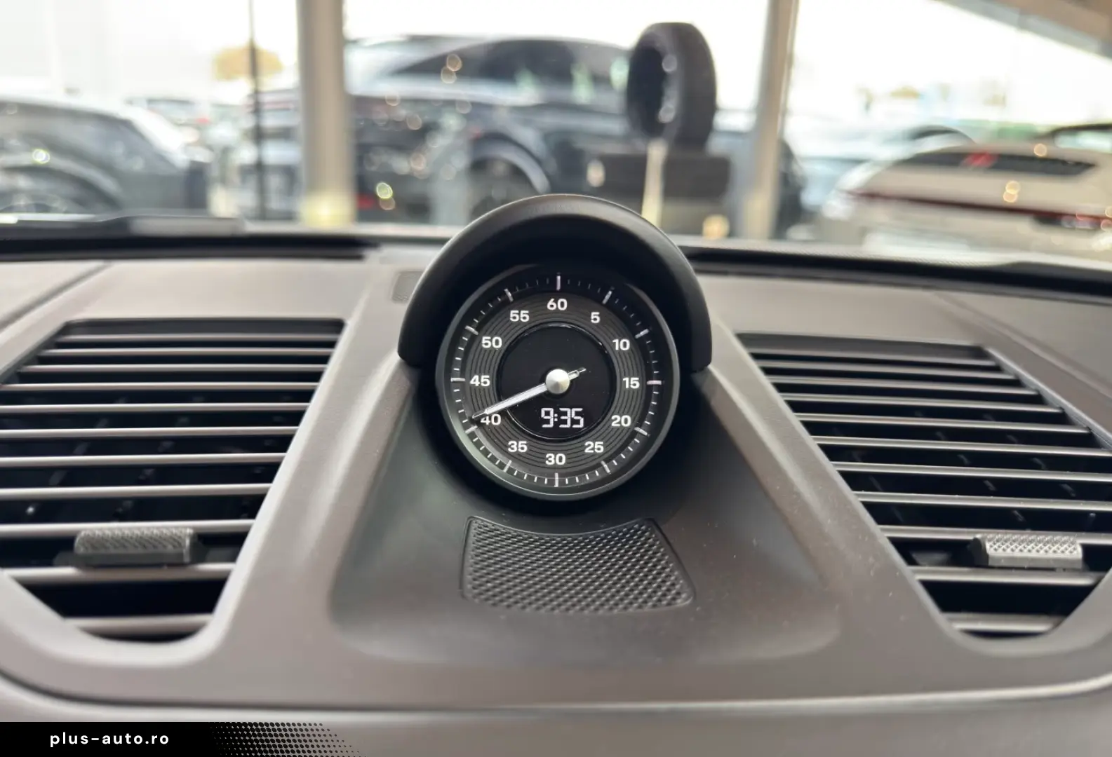 Porsche 992 911 Carrera Sportabgas Surround