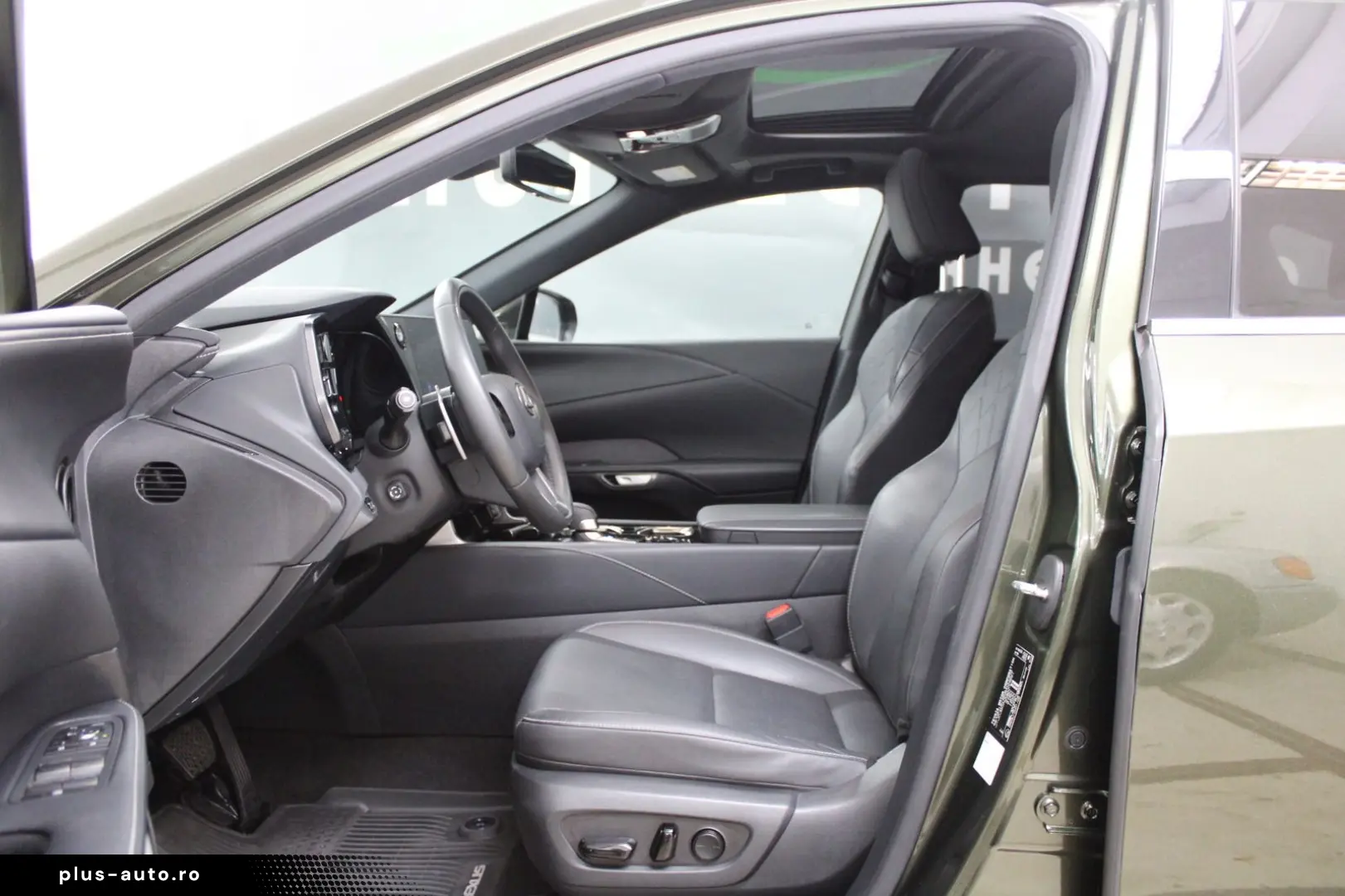 LEXUS RX 450 h  E-FOUR Business Line PlugIn AHK Kamera