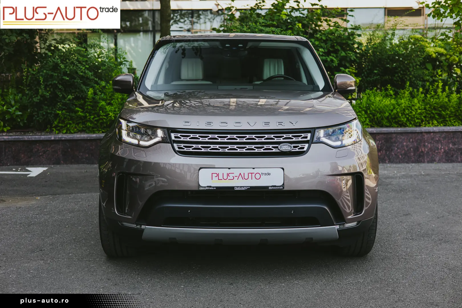 Land Rover Discovery – 7 LOCURI  4x4  PNEUMATICĂ HSE