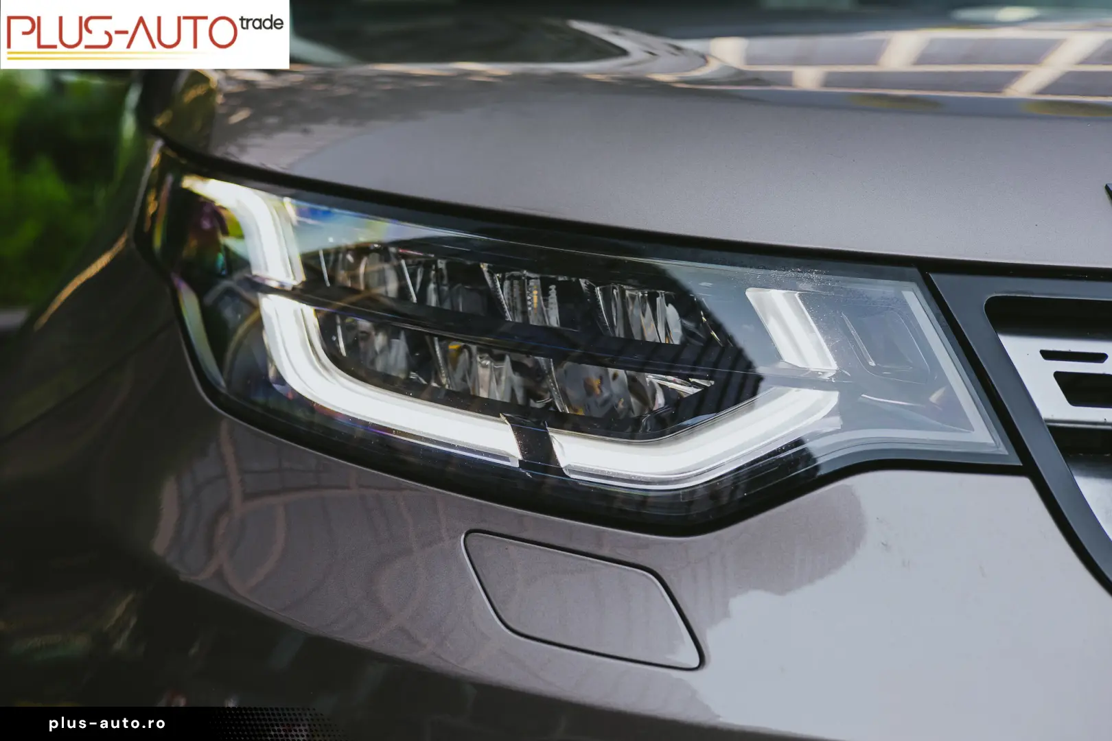 Land Rover Discovery – 7 LOCURI  4x4  PNEUMATICĂ HSE