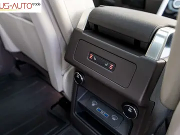 Land Rover Discovery – 7 LOCURI  4x4  PNEUMATICĂ HSE