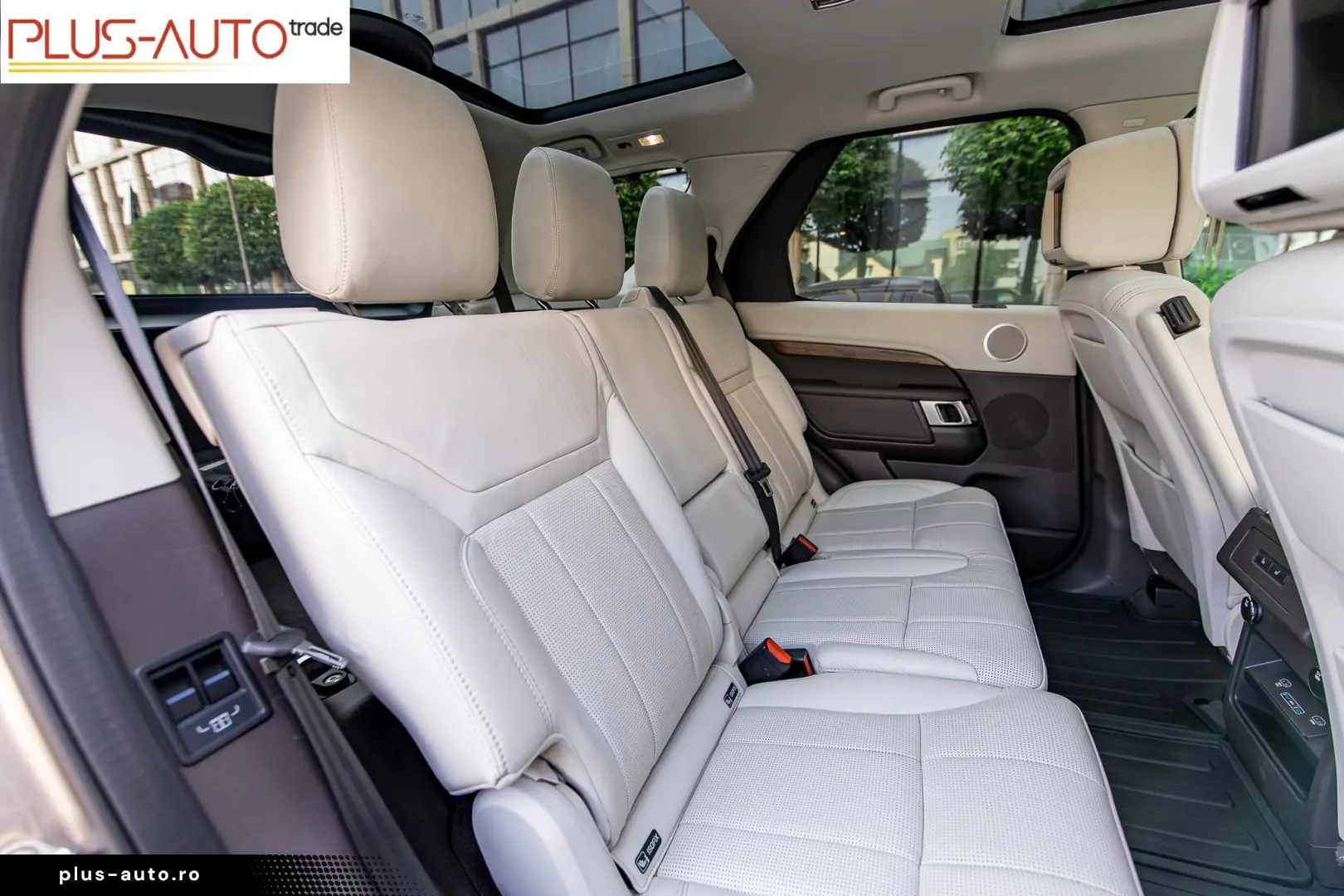 Land Rover Discovery – 7 LOCURI  4x4  PNEUMATICĂ HSE