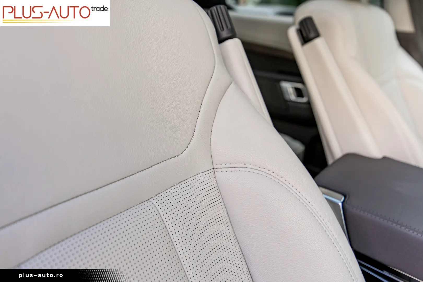 Land Rover Discovery – 7 LOCURI  4x4  PNEUMATICĂ HSE