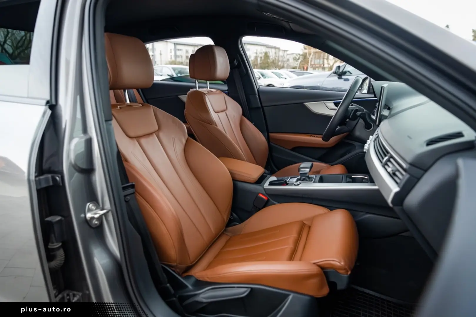 Audi A4 30 TDI S tronic S line