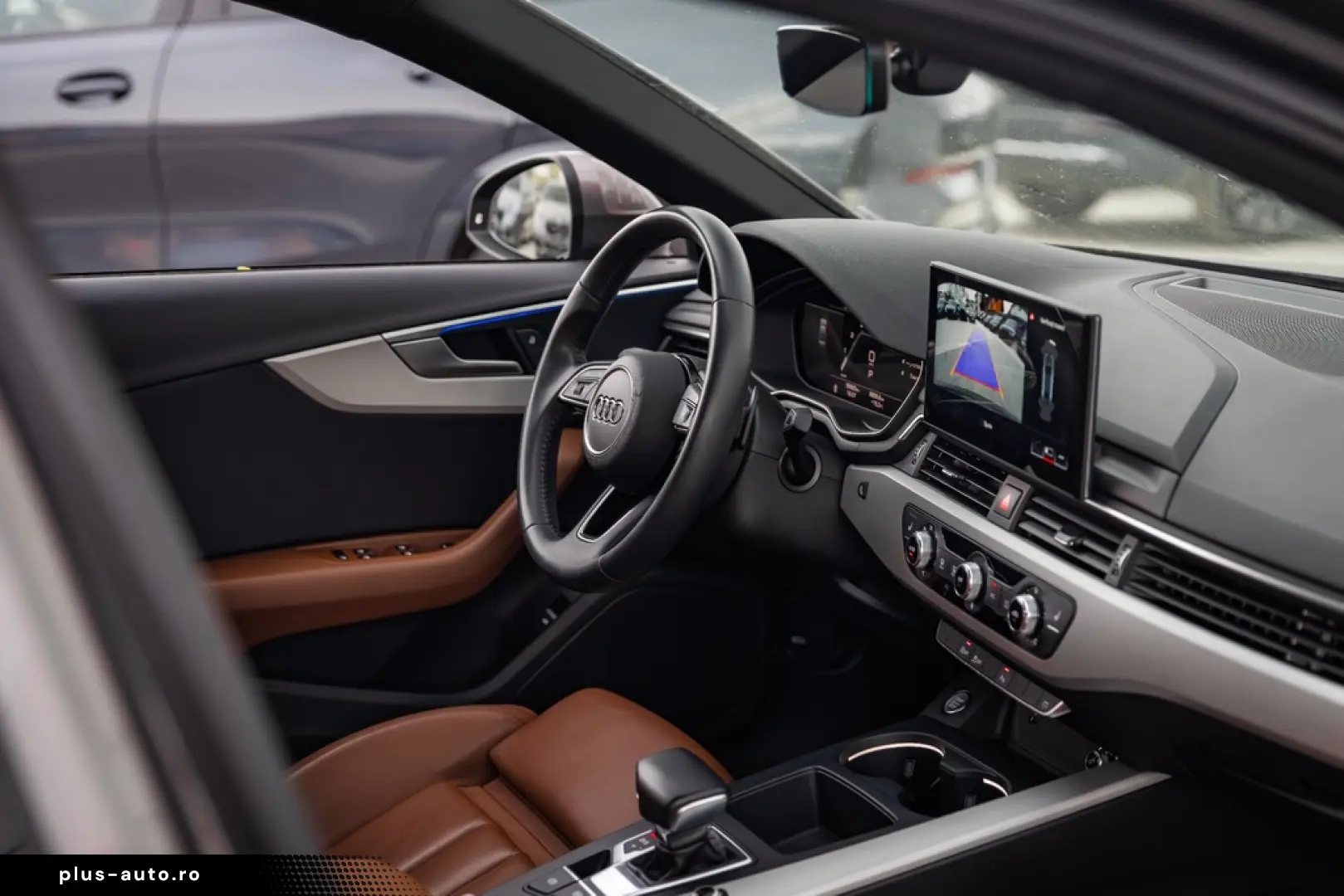 Audi A4 30 TDI S tronic S line