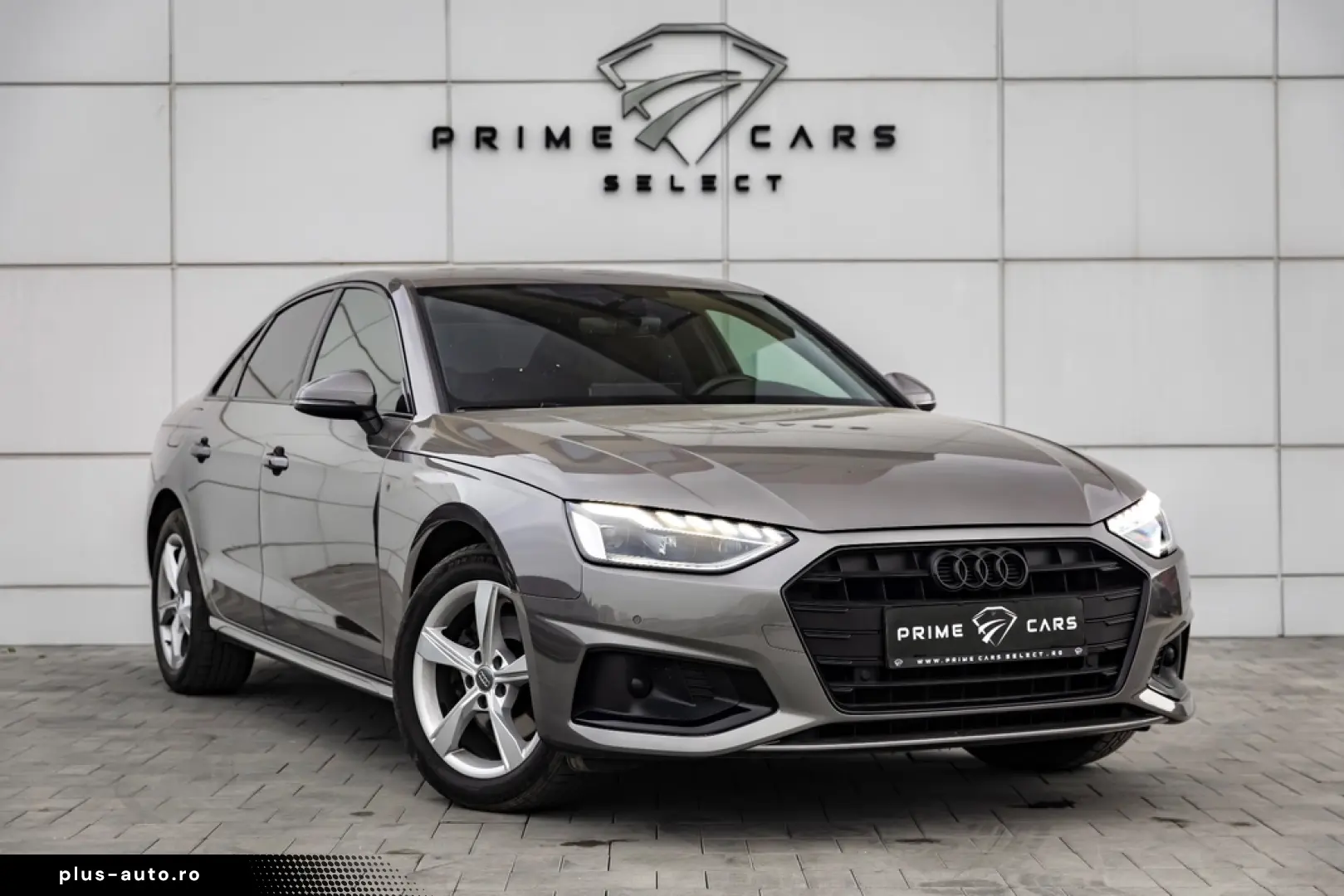 Audi A4 30 TDI S tronic S line