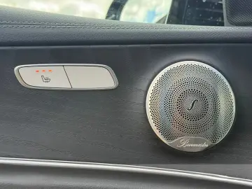 MERCEDES-BENZ E 200 d AMG