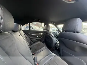 MERCEDES-BENZ E 200 d AMG
