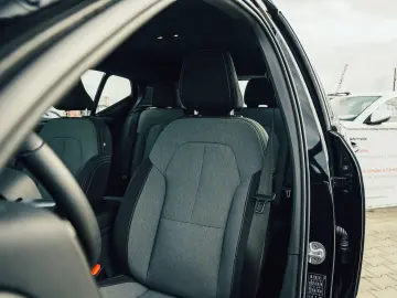 Volvo XC40 R-Design T5 Plugin Hibrid 211 CP