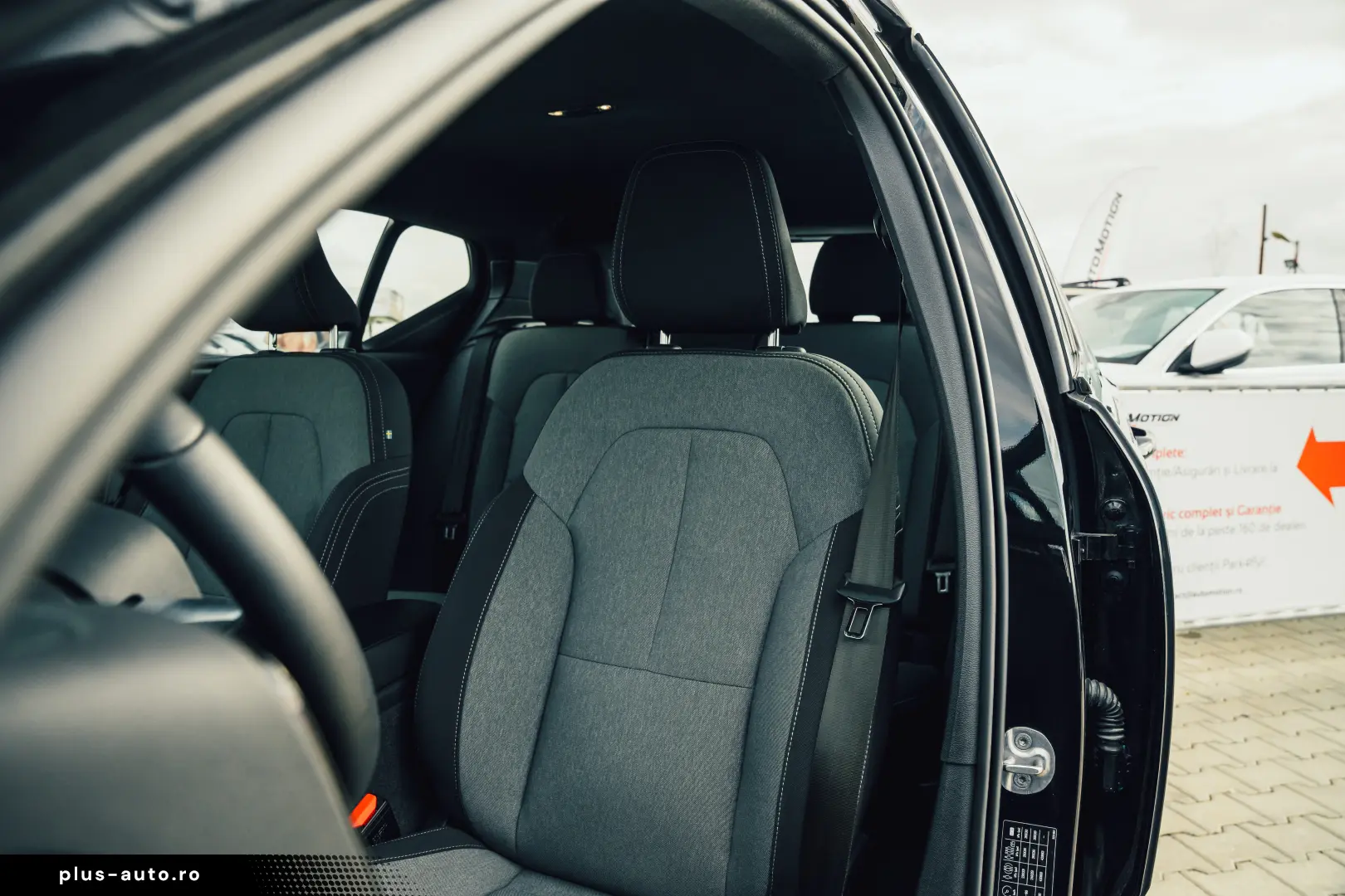 Volvo XC40 R-Design T5 Plugin Hibrid 211 CP