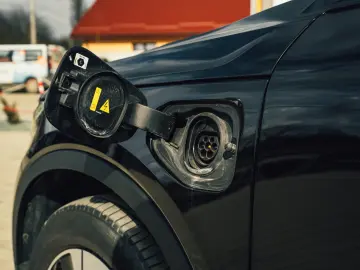 Volvo XC40 R-Design T5 Plugin Hibrid 211 CP