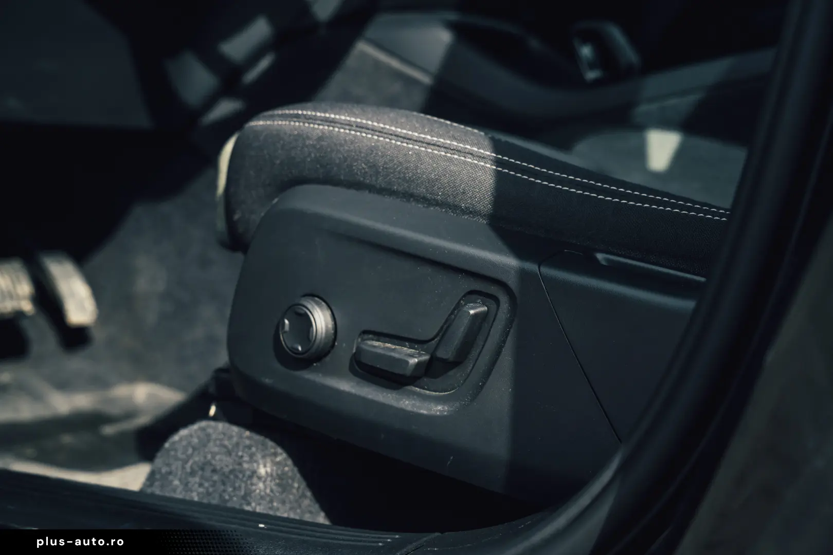 Volvo XC40 R-Design T5 Plugin Hibrid 211 CP