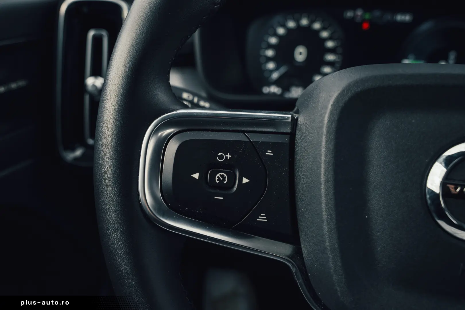 Volvo XC40 R-Design T5 Plugin Hibrid 211 CP