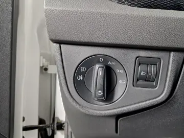 VOLKSWAGEN POLO LIFE 1.0i  95CP 2022