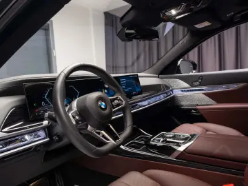 BMW 740 d xDrive M Sport