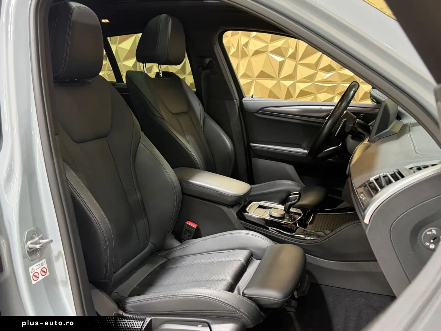 BMW X4 xDrive 20d M-SPORTPAKET PANORAMA H&K 1.HAND