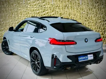 BMW X4 xDrive 20d M-SPORTPAKET PANORAMA H&K 1.HAND